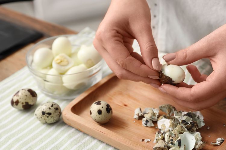 Cara Mengatasi Kulit Telur Puyuh Susah Dikupas: Coba 3 Cara Ini
