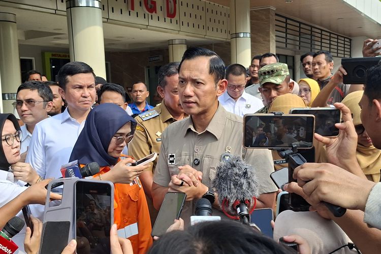 Sistem Persinyalan Disorot di Tabrakan Kereta Bekasi, AHY Tunggu Hasil KNKT