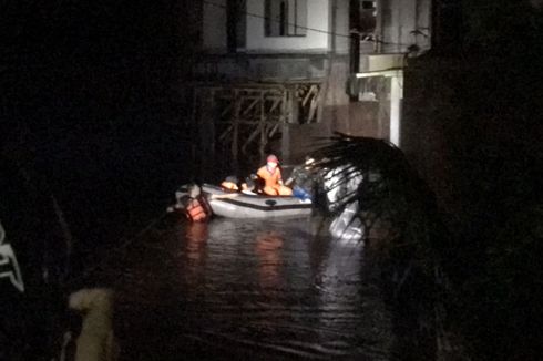 7 Warga yang Terjebak Banjir di Kota Malang Berhasil Dievakuasi, Ada Anak-anak dan Perempuan Hamil