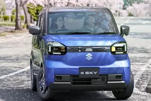 [POPULER OTOMOTIF] Suzuki e Sky, Suzuki e Sky Vs BYD Racco