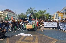 Demo di Solo: Pulangkan Jokowi, Indonesia Mundur