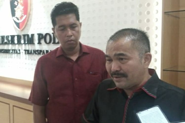 Advokat Kamaruddin Simanjuntak mendatangi Gedung Badan Reserse Kriminal (Bareskrim) Polri, Jakarta, Kamis (5/1/2023).