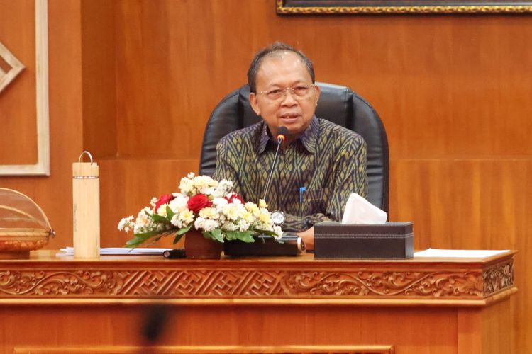 Koster Kumpulkan Bupati dan Wali Kota Se-Bali, Ingatkan Buang Ego Sektoral
