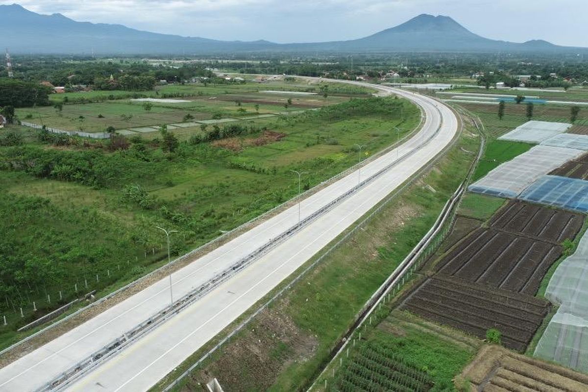 Simak besaran tarif Tol Surabaya Malang terbarun atau tarif Tol Malang Surabaya yang disesuaikan dengan ruas yang dilewati. 