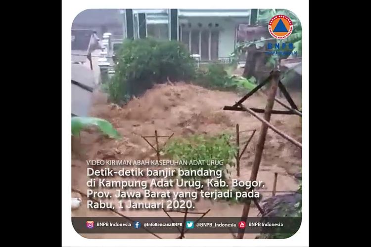 Detik-detik banjir bandang di Kampung Adat Urug, Kab.Bogor, Prov Jawa Barat, yabg terjadi pada Rabu, 1 Januari 2020