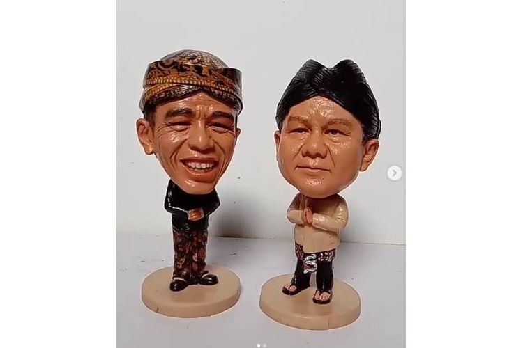 Figure Jokowi dan Prabowo yang dibuat oleh seniman Iwan Agus Wiryawan.