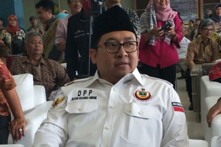 Fadli Zon saat menghadiri acara pelantikan Ketua DPW Ikatan Keluarga Minangkabau di Rawamangun, Jakarta Timur, Sabtu (6/1/2018).