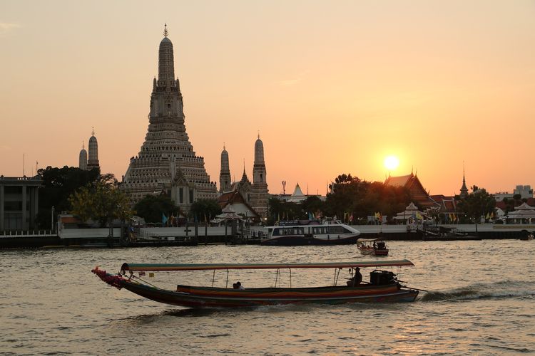 Sungai Chao Phraya, Bangkok, Thailand