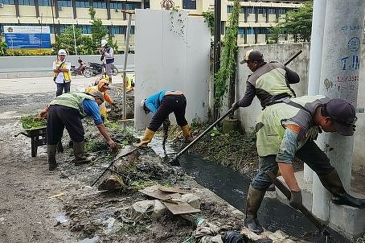 Penanganan Banjir di Kawasan Underpass Joglo Solo Jadi Perhatian Serius