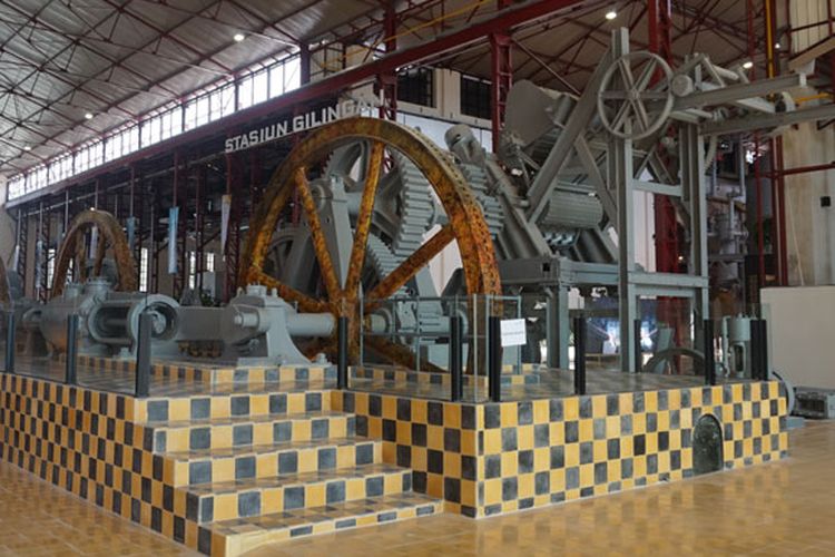 Pabrik Gula Colomadu di Karanganyar, Jawa Tengah, Kamis (22/3/2018) yang telah direvitalisasi menjadi tempat wisata dan kawasan komersial. Kini namanya berubah menjadi De Tjolomadoe.