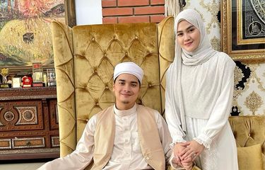 Alvin Faiz dan Henny Rahman.