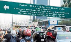 Mulai Pagi Ini Aturan Ganjil Genap Jakarta Kembali Berlaku