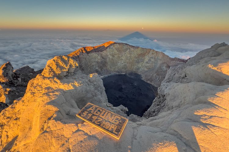 Pendakian Gunung Agung Ditutup Sementara 21 Oktober-5 November 2026, Mengapa?