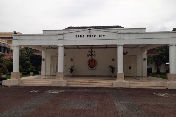 Foto Suasana Gedung DPRD DIY, Selasa (31/5/2022)