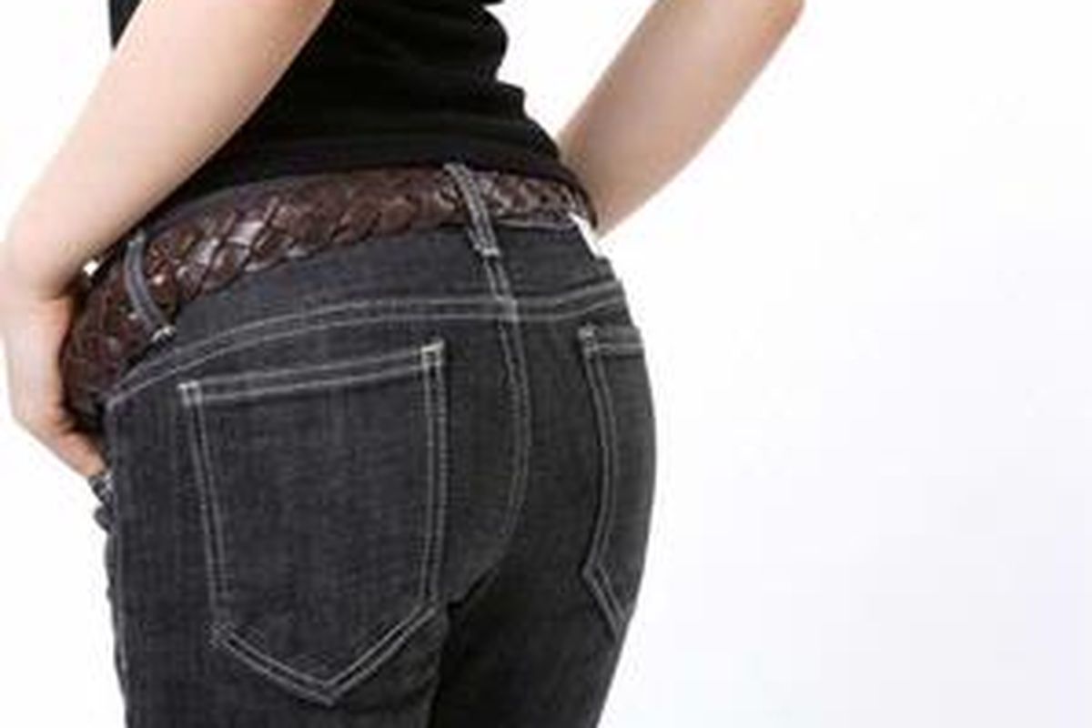 Punya paha dan bokong yang padat berisi