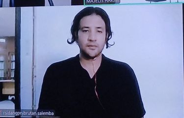 Ammar Zoni mengikuti persidangan lewat Zoom di Pengadilan Negeri (PN) Jakarta Barat, Selasa (30/7/2024). 