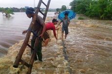 Banjir, Perjalanan Kereta Api Jalur Pasuruan-Bangil Lumpuh