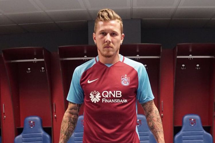 Juraj Kucka resmi bergabung dengan Trabzonspor terhitung per Jumat (7/7/2017).