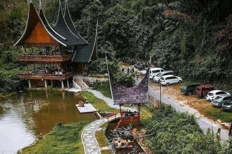 Kawasan Tapian Rajo, Bukittinggi.