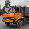 Pengendara Motor Tewas Terlindas Truk Sampah di Surabaya
