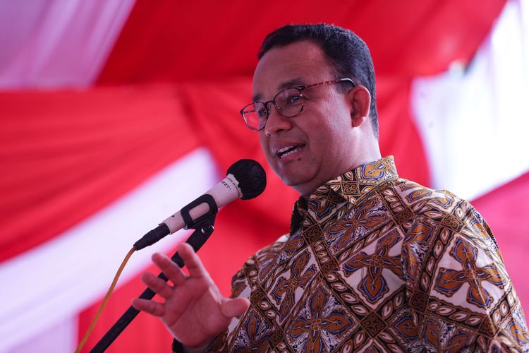 Gubernur DKI Jakarta Anies Baswedan memberi sambutan saat peletakan batu pertama pembangunan rumah sakit (RS) Toto Tentrem di Tebet, Jakarta Selatan, Senin (26/9/2022) sore.