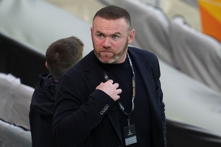 Mantan pemain Manchester United, Wayne Rooney, kala menghadiri final Liga Europa 2020-2021 antara Man United vs Villarreal di Stadion Gdansk, 26 Mei 2021. Terkini, Rooney resmi bertugas sebagai pelatih Birmingham City. 