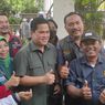 Erick Thohir Sambangi Titik Pengungsi Kebakaran Depo Pertamina di RPTRA Rawa Badak Selatan