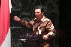 Alasan Ahok Larang PKL Jualan di Monas