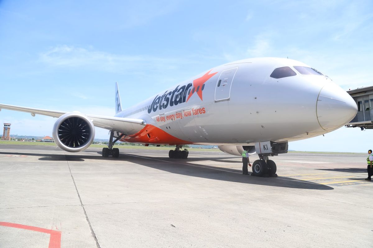 Making a booking Jetstar