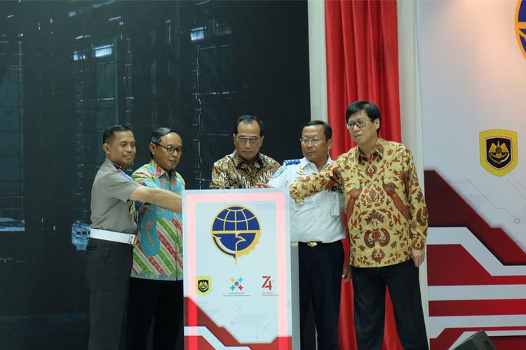 Seremoni peluncuran E-SRUT di Kementerian Perhubungan RI
