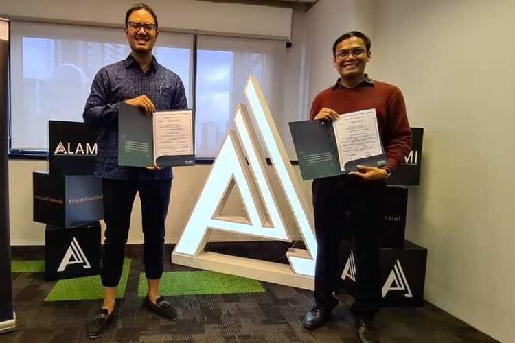 Perusahaan Financial Technology,PT Alami Fintek Sharia, menjalin kerja sama dengan eFishery, perusahaan Aquaculture Intelligence pertama di Indonesia
