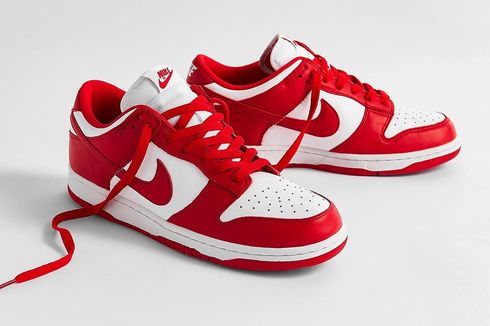 Nike Terapkan Sistem Undian untuk Dunk Low SP University Red