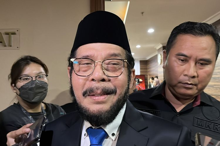 Ketua Mahkamah Konstitusi (MK) Anwar Usman saat ditemui di Aula Gedung II MK, Selasa (24/10/2023).