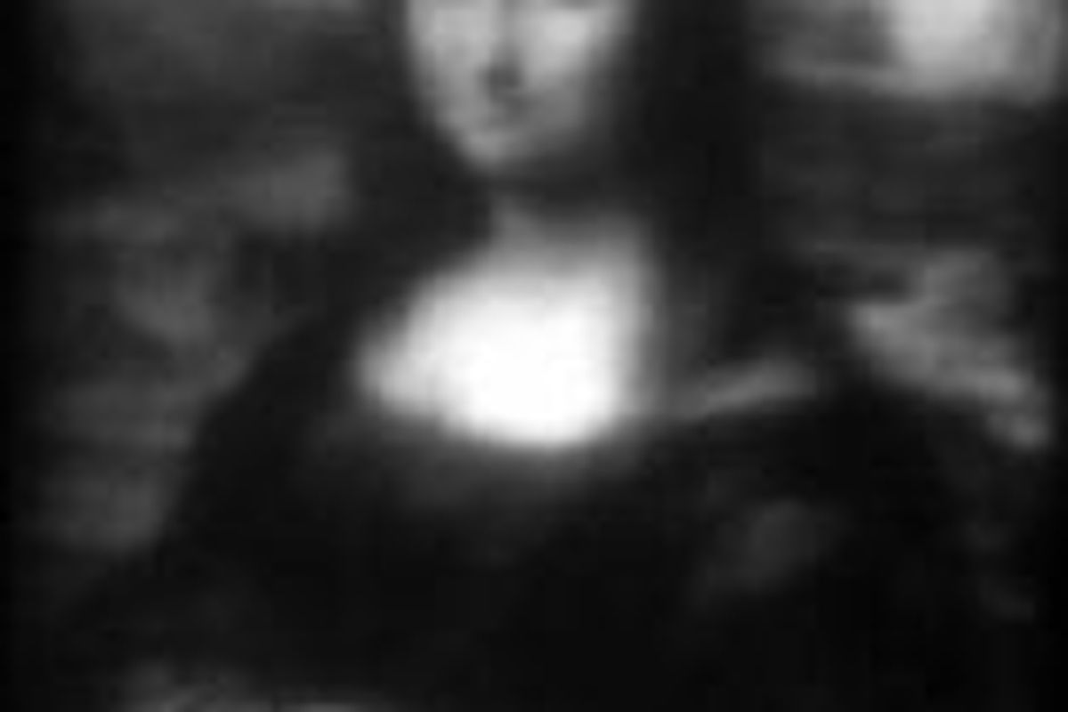 Ilmuwan membuat lukisan Mona Lisa terkecil yang ukurannya hanya 30 mikron.