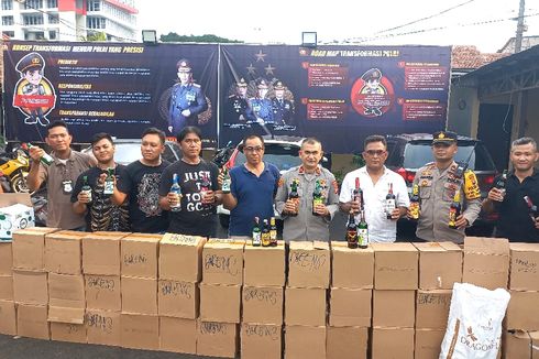 Jelang Ramadhan, Polisi Sita Ratusan Botol Miras di Daerah Palmerah 