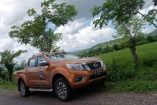 Liuk Lincah All-New Navara di Terjalnya Pegunungan