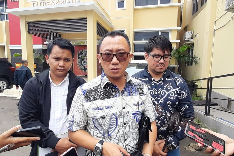 Kuasa Hukum korban Ridho Junaidi saat berada di Polda Sumatera Selatan, Rabu (13/3/2024).