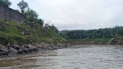 Trauma Banjir 2 Meter, Warga Jatiasih Bekasi Minta Pembangunan Tanggul Dipercepat