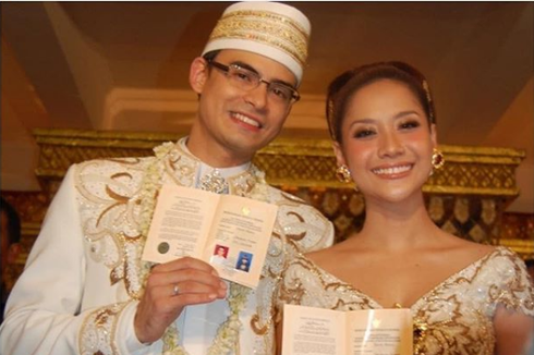 Kisah Kebaya Akad Nikah BCL dan Ashraf Sinclair, Air Mata hingga Pesan Setia