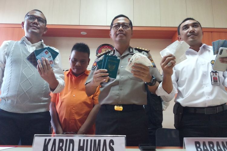 Jajaran Subdit IV Direktorat Reserse Kriminal Umum (Ditreskrimum) Polda Kepri berhasil menyelamatkan 7 wanita yang akan dikirimkan ke Malaysia sebagai Pekerja Migran Indonesia (TKi), Sabtu (16/11/2019) kemarin.
