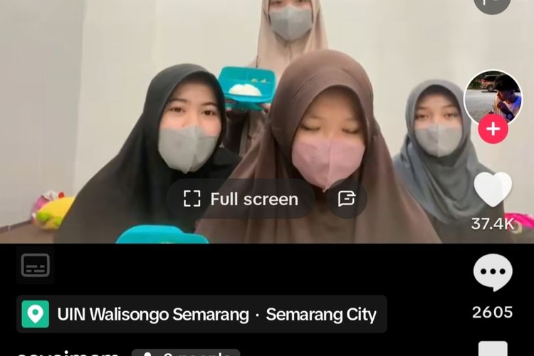 Empat mahasiswi UIN Walisongo Semarang mengeluh diberi makanan basi saat tinggal di asrama Ma'had 
