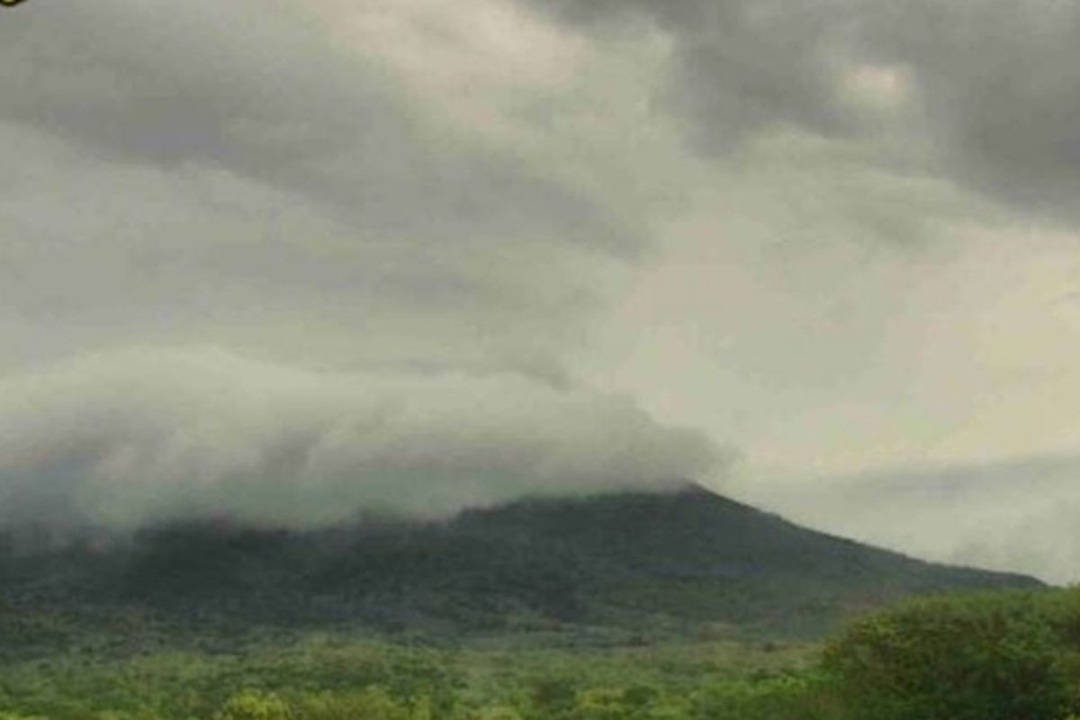 Warga 4 Desa di Lereng Gunung Ile Lewotolok Diimbau Waspada Banjir Lahar