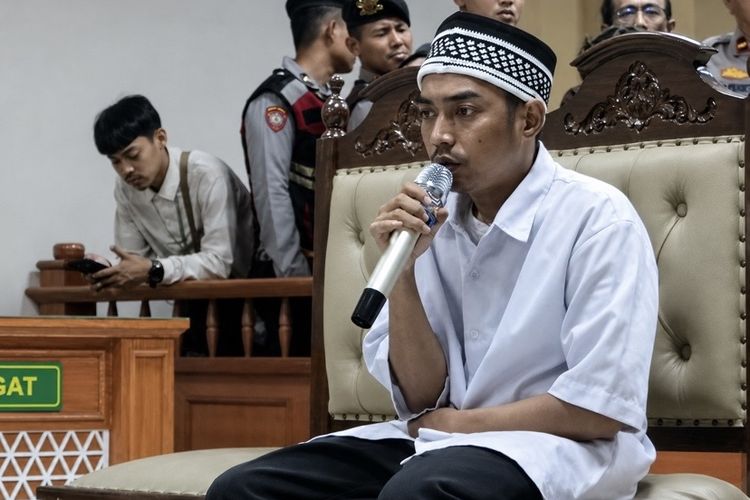  “Sudah Kayak Sinetron!” Warga Geram dengan Drama Sidang Pembunuhan Sekeluarga di Indramayu