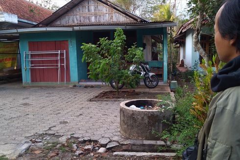 Densus 88 Tangkap dan Geledah Rumah Seorang Warga di Cilacap