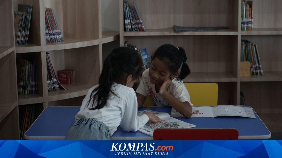 Saat Libur Sekolah Tak Melulu ke Pantai dan Mal, Perpustakaan Padang Jadi Alternatif