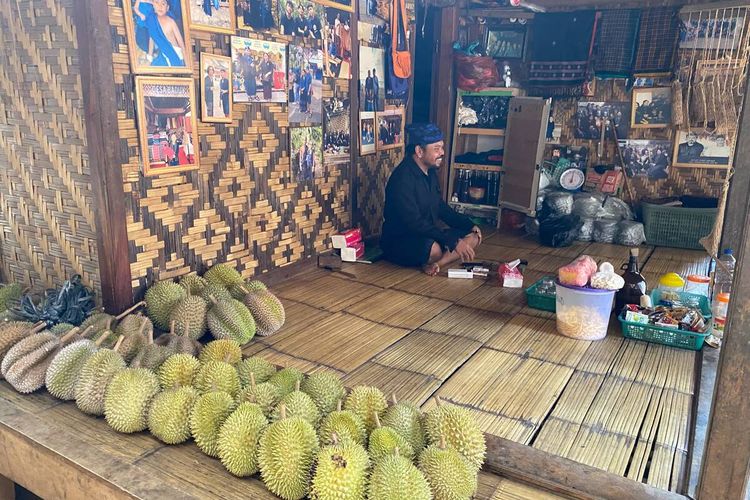 Berburu Durian Baduy di Gang Kibun, Selangkah dari Stasiun Rangkasbitung