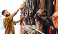 Tips Memilih Pakaian Bekas Berkualitas: Panduan Lengkap untuk Thrifting yang Aman dan Hemat
