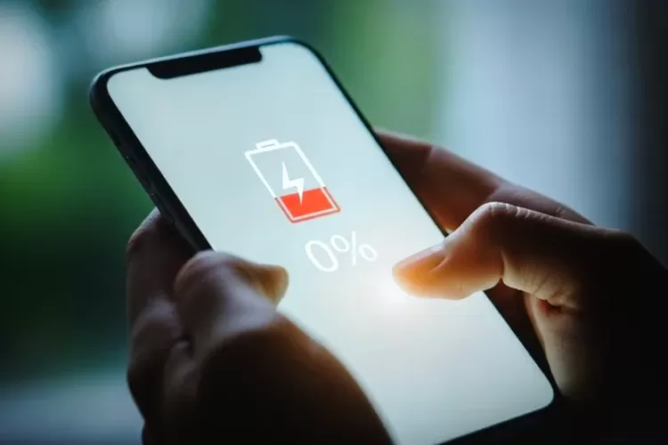 10 Tips Hemat Baterai HP selama Perjalanan Mudik Lebaran 2026