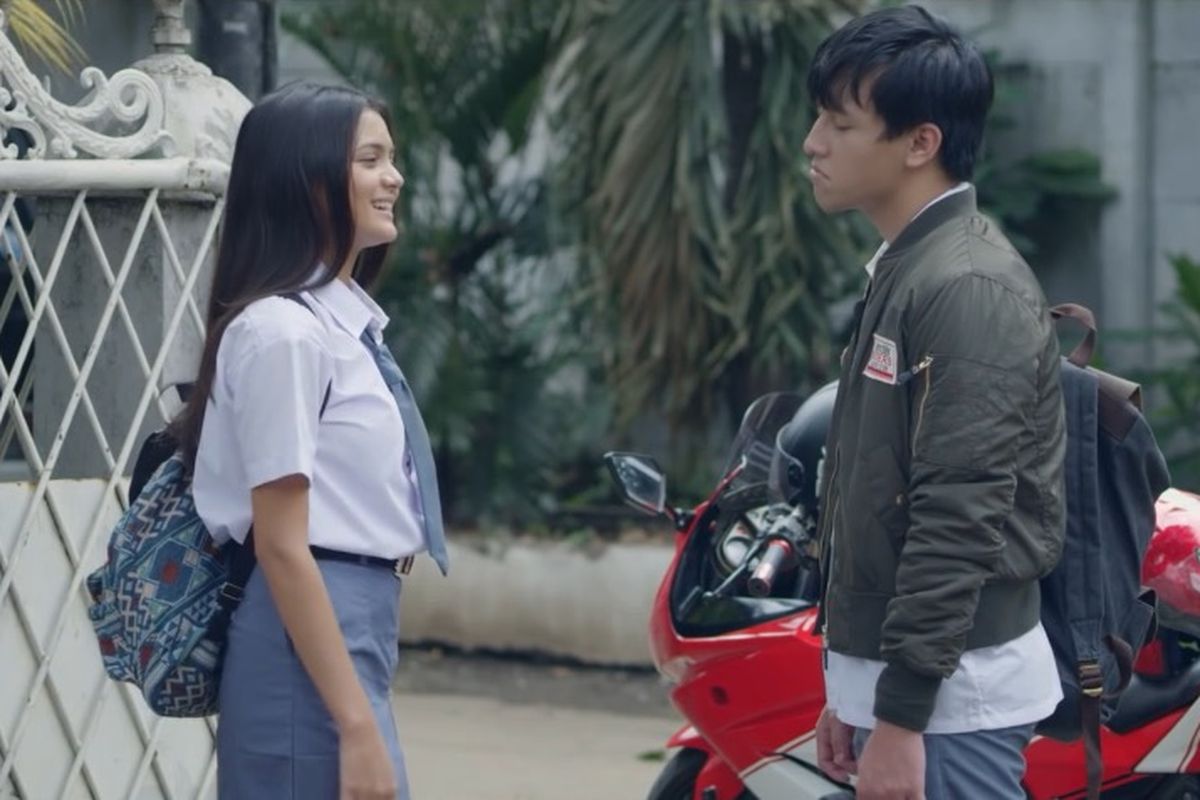 Cuplikan adegan film Dear Nathan yang dibintangi Jefri Nichol dan Amanda Rawles