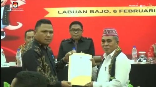 KPU Manggarai Barat Tetapkan Paslon Edi-Weng sebagai Bupati dan Wakil Bupati Terpilih